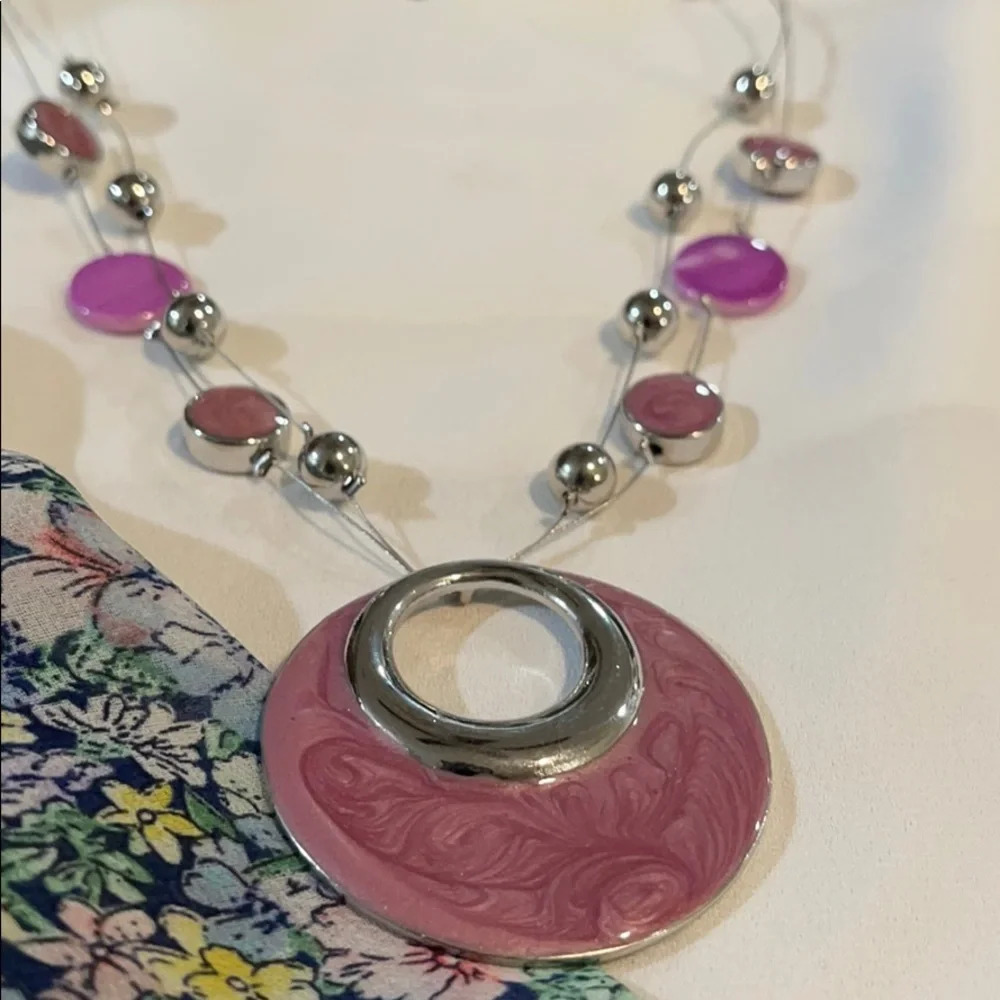 3x$25 ❤️ New York & Co Necklace ❤️ - Picture 4 of 8